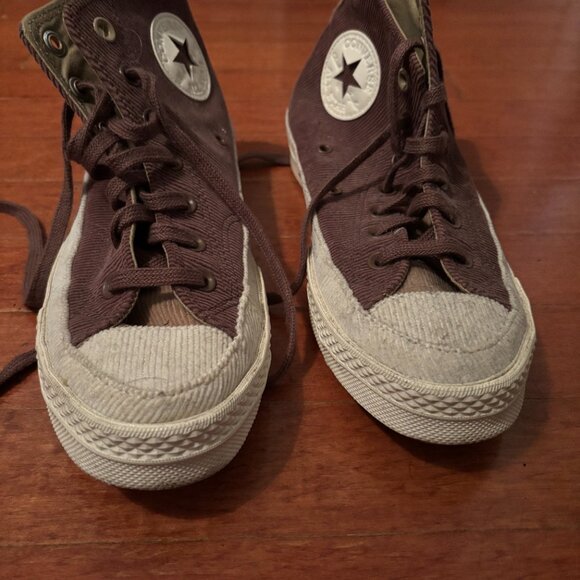 2 Tone Beige Corduroy Converse High Tops Sz 5 (Women's 7) - Picture 2 of 4